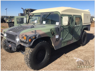 Illustration for article titled Military Will Finally Sell You A Surplus Humvee Starting At $10,000